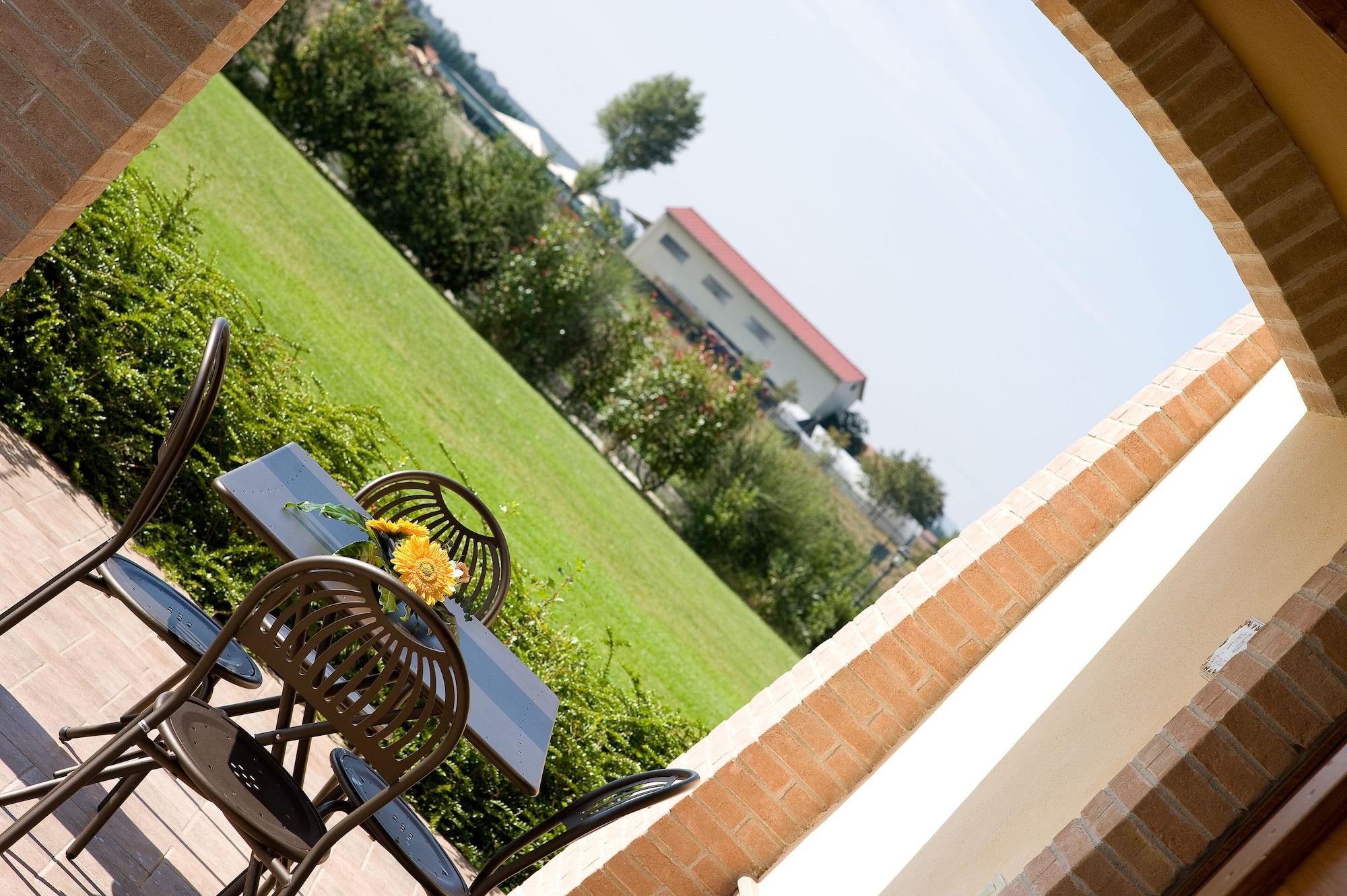 Agriturismo Le Rondini Di Francesco Di Assisi Cannara Exterior photo